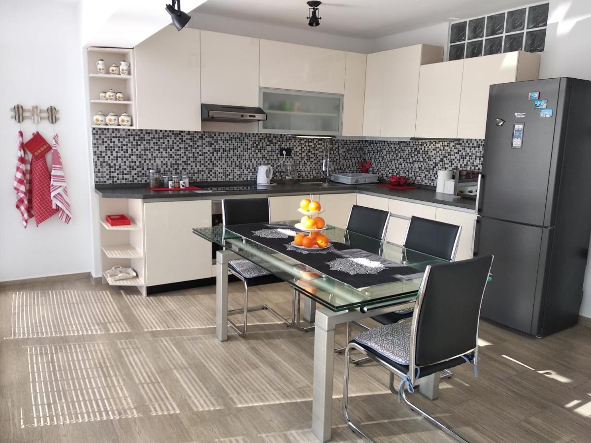 Apartman Angela Fiume Kültér fotó